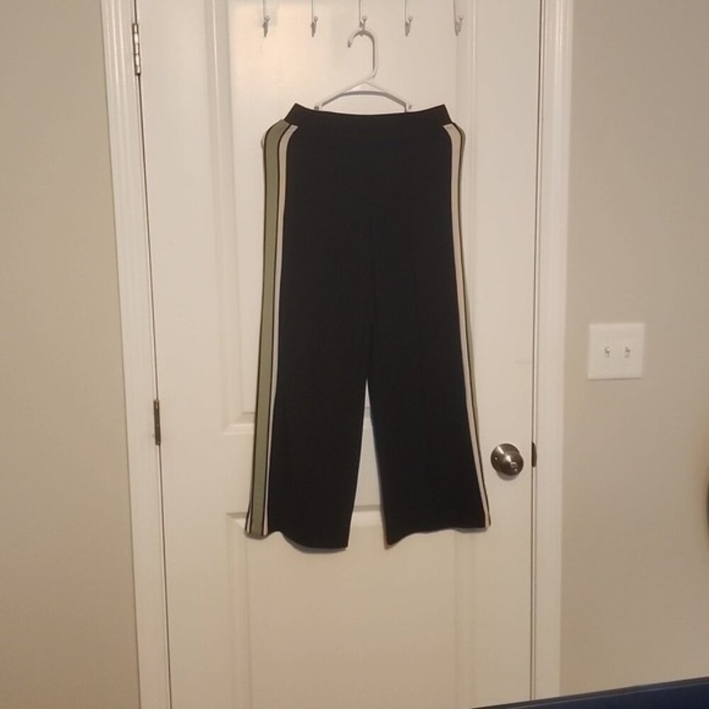 H&M Wide Leg Cropped Strech Pants